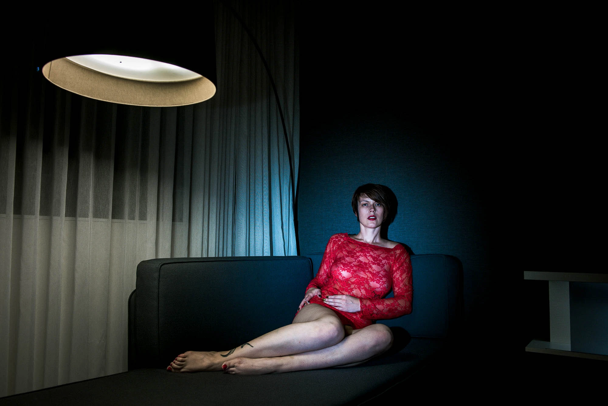 armelle-rouge-boudoir-nader-ghavami-photographie-2