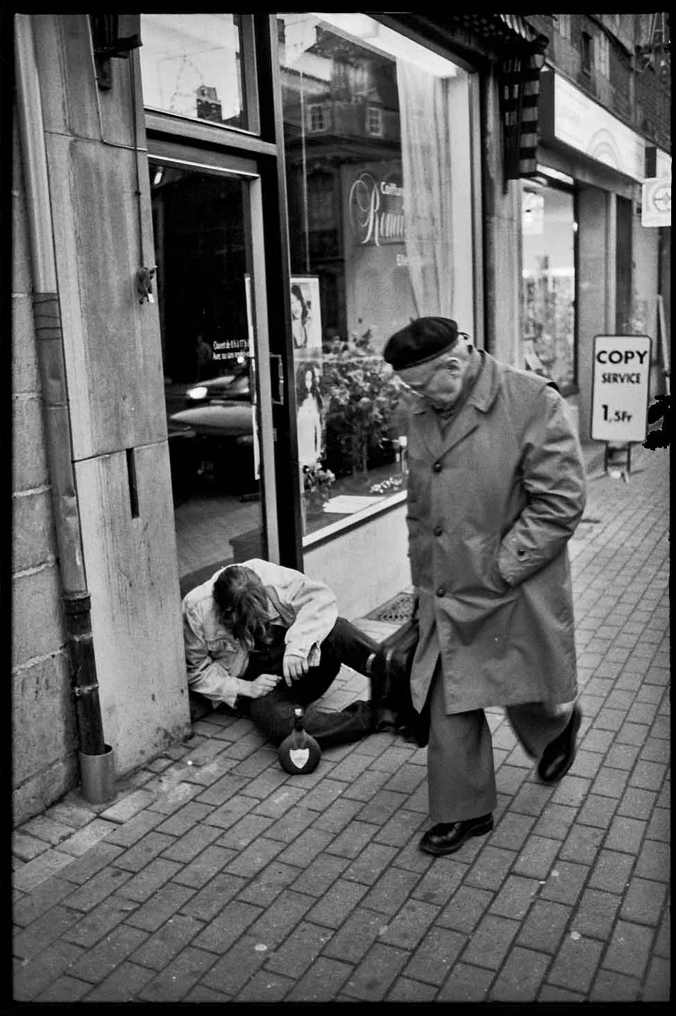 luxembourg-1994-street-photography-nader-ghavami-44