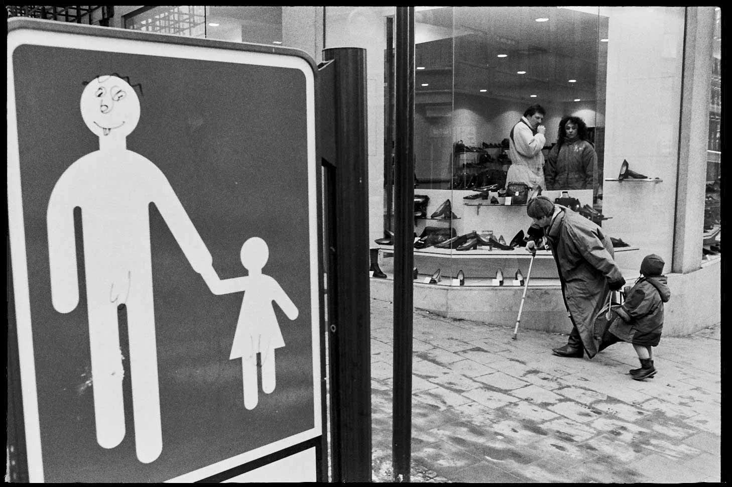 luxembourg-1995-street-photography-nader-ghavami-10