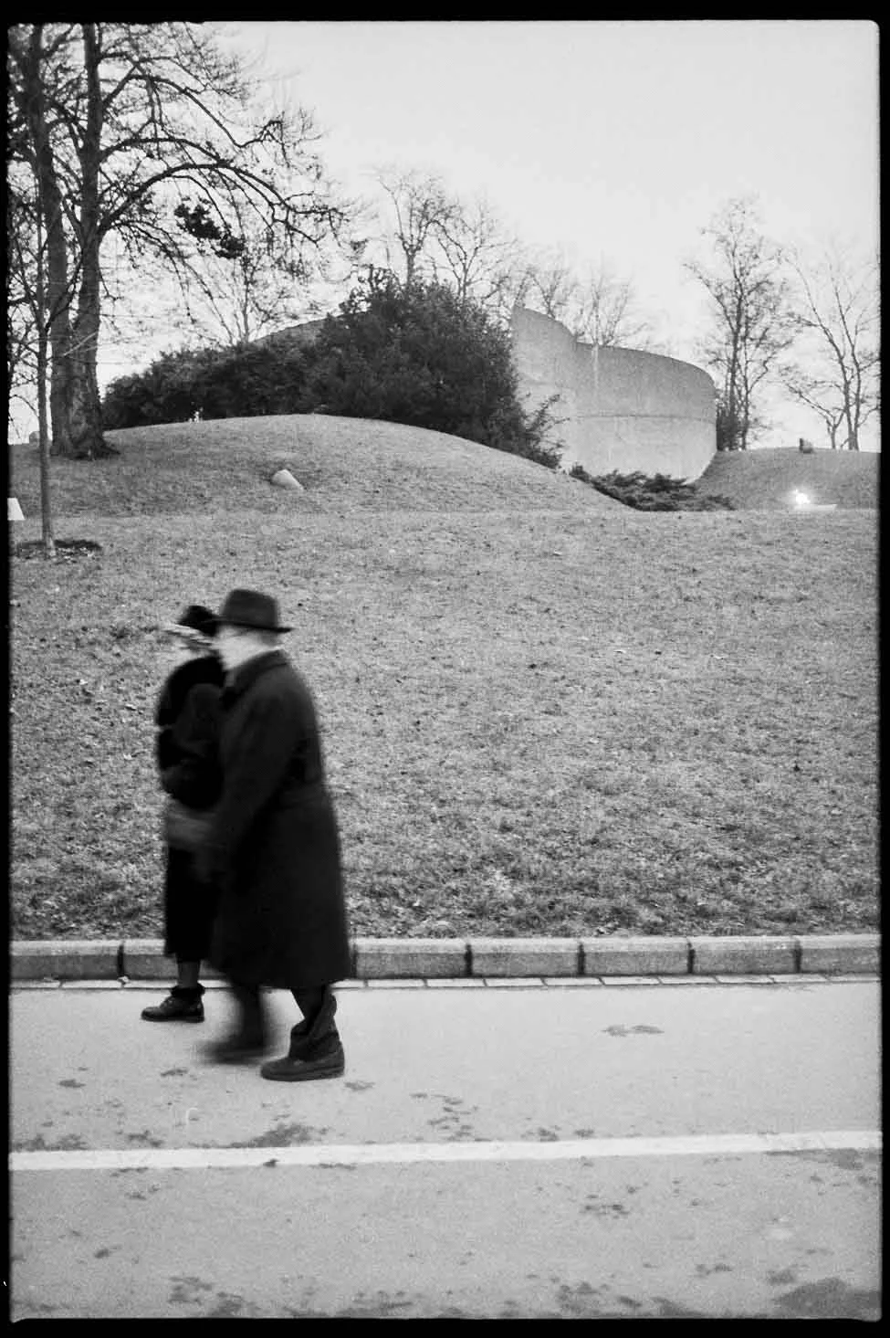 luxembourg-1995-street-photography-nader-ghavami-11