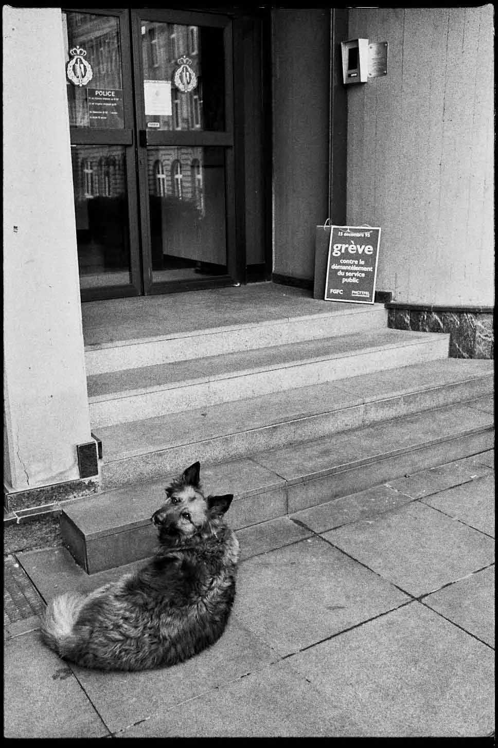 luxembourg-1995-street-photography-nader-ghavami-4