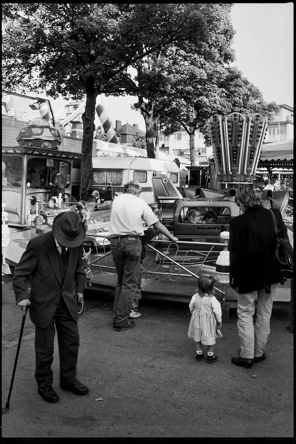 luxembourg-1995-street-photography-nader-ghavami-9