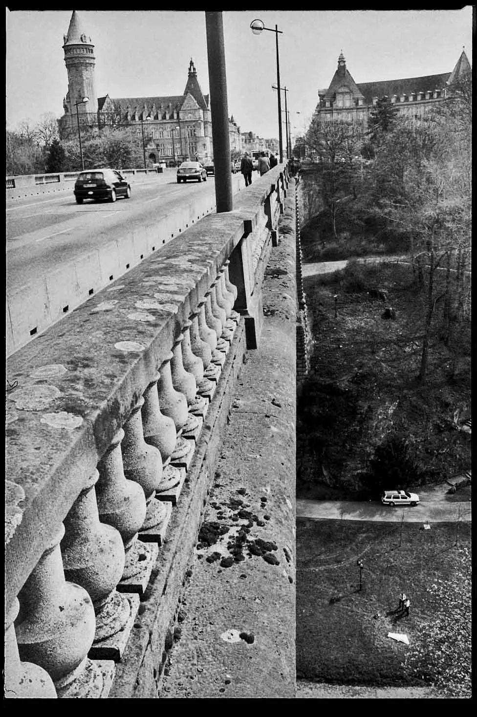 luxembourg-1996-street-photography-nader-ghavami-55