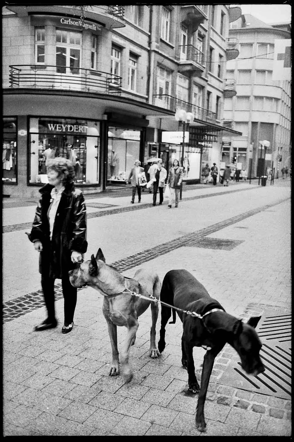 luxembourg-1997-street-photography-nader-ghavami-33