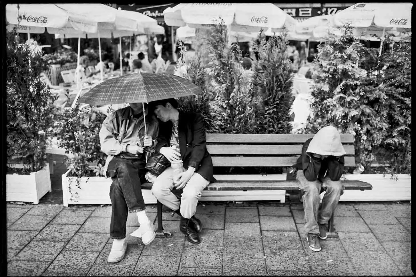 luxembourg-1997-street-photography-nader-ghavami-36