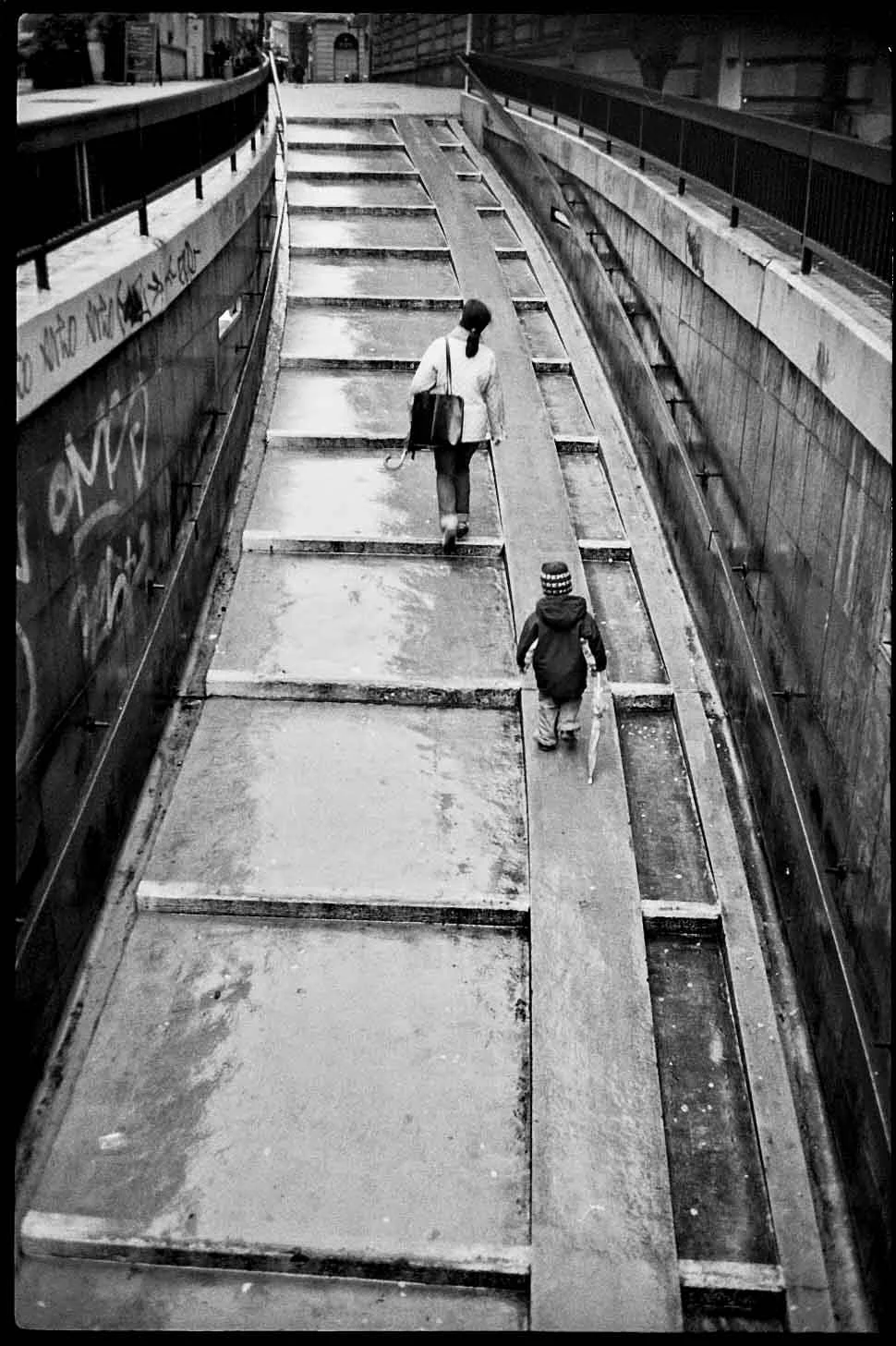 luxembourg-2007-street-photography-nader-ghavami-62