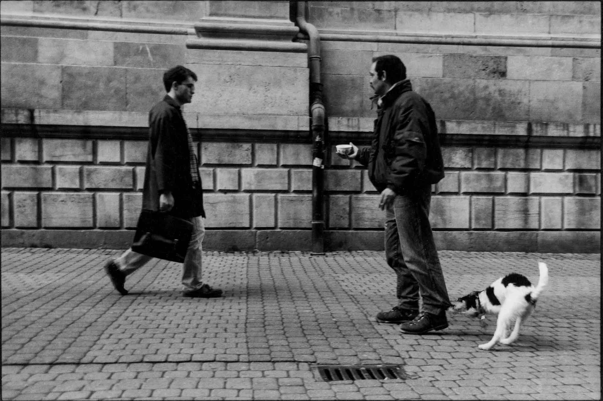 namur-1994-street-photography-nader-ghavami-67