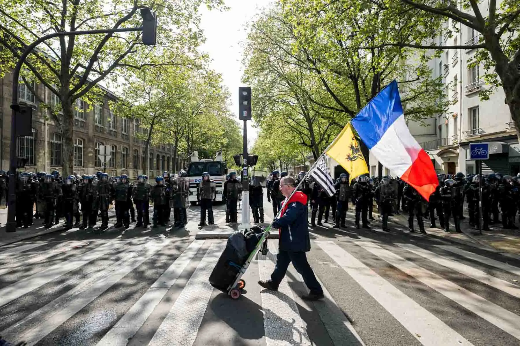 paris-1er-mai-2023-reportage-nader-ghavami-20